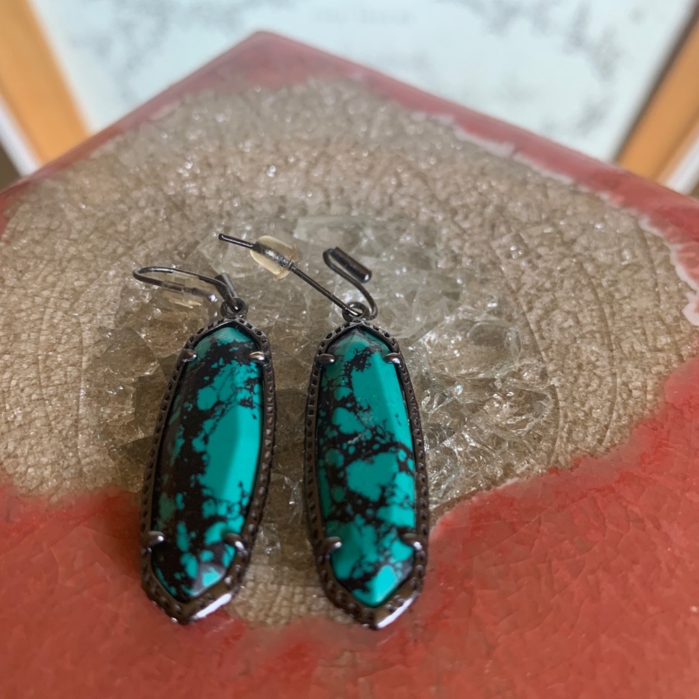 beautiful and different turquoise black detail